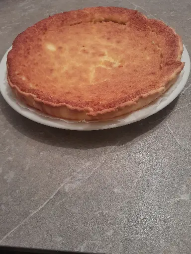 Tarte à la noix de coco/crème   fraiche la part (1 pers)